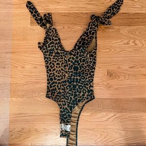 🔴5 FOR $25🔴 Cheetah bodysuit BRAND NEW